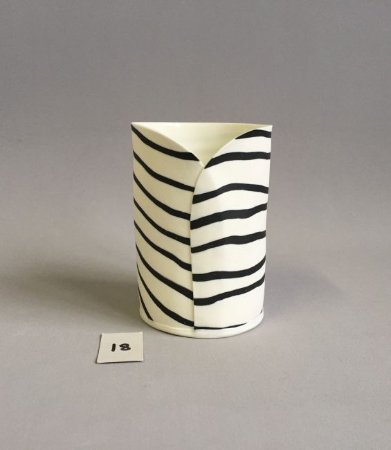 #18 black and white stripe folded tea light