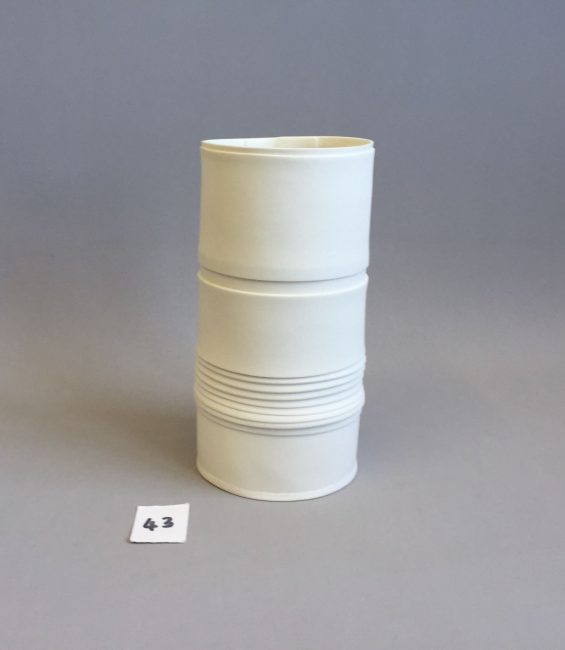 #43 medium pleated vase